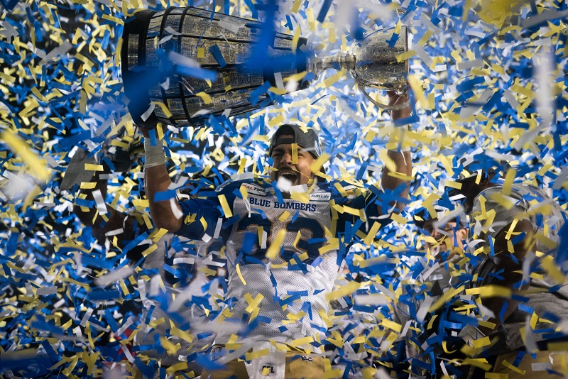 Harris Celebrates Bombers' Grey Cup Win