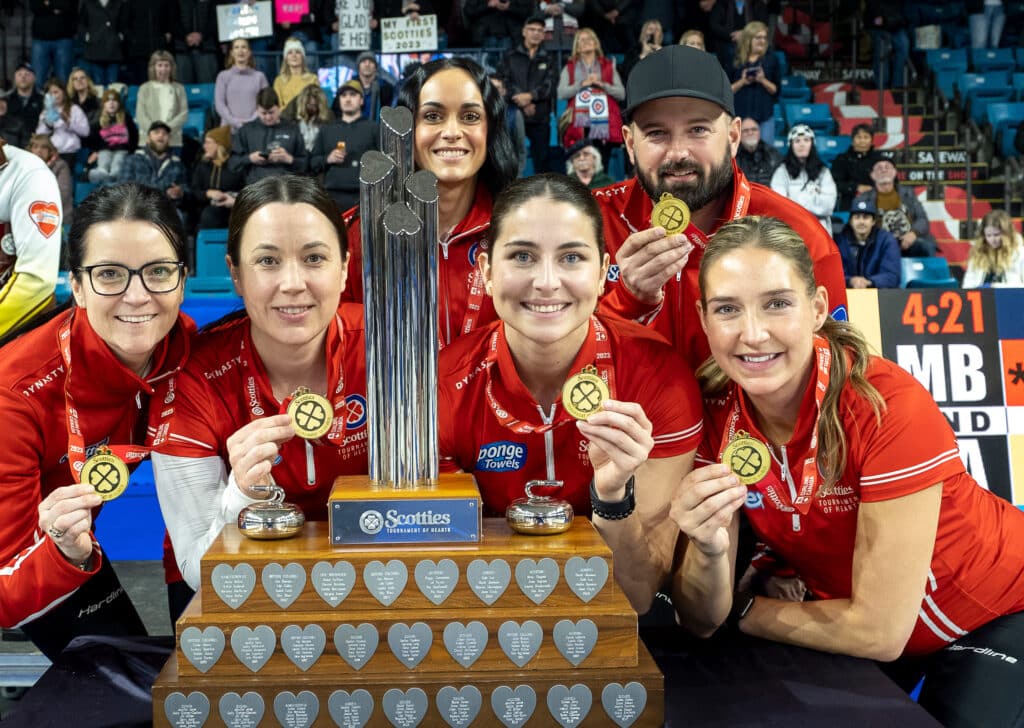 Einarson team wins 4th consecutive Canadian title!